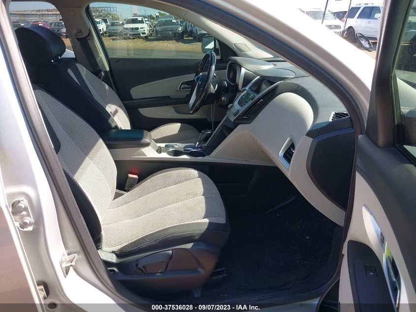 VIN 2GNFLFE3XH6152496 2017 CHEVROLET EQUINOX LT