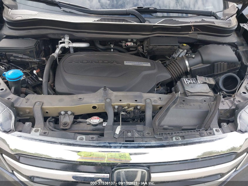 VIN 5FNYF5H98JB001966 2018 HONDA PILOT