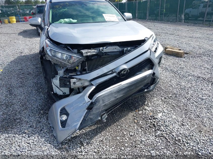 2019 TOYOTA RAV4 XLE PREMIUM - JTMA1RFV7KD504226