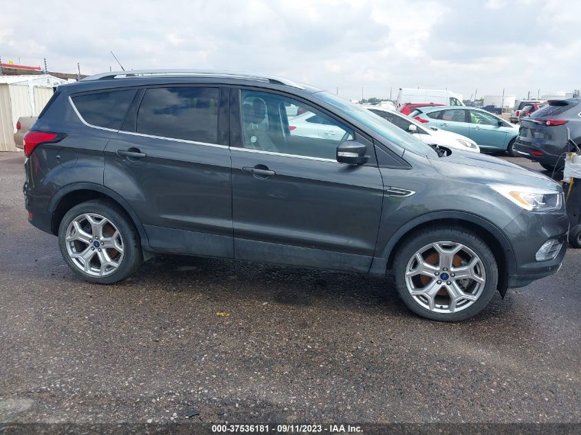 2019 FORD ESCAPE TITANIUM - 1FMCU9J95KUA77120