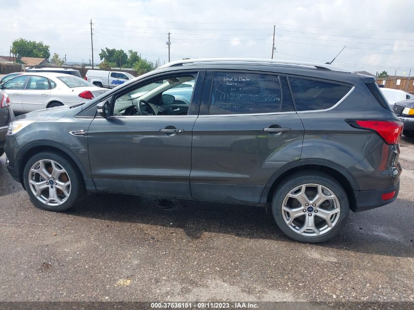 2019 FORD ESCAPE TITANIUM - 1FMCU9J95KUA77120