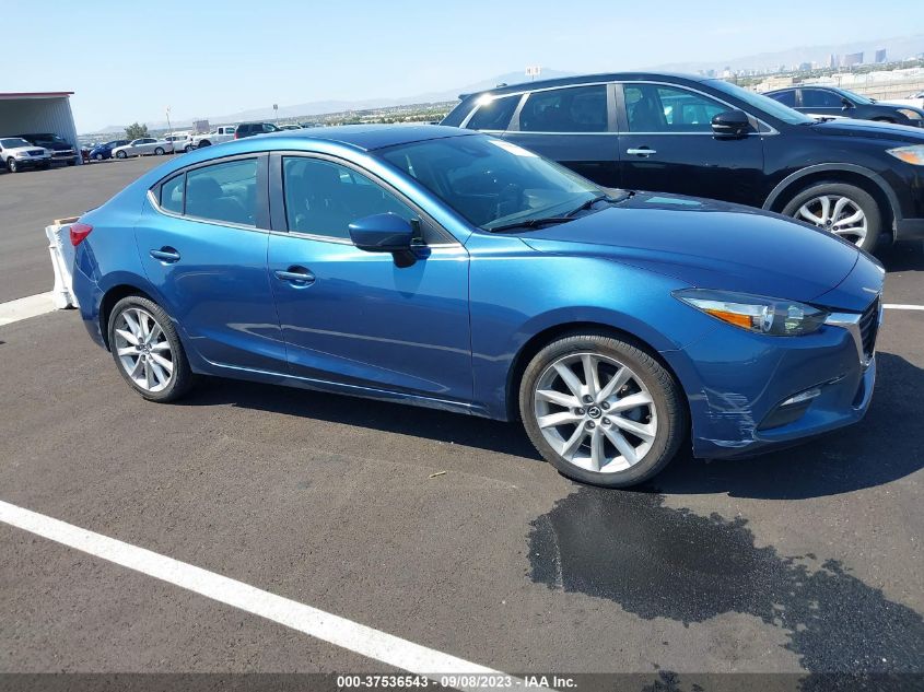 2017 MAZDA MAZDA3 4-DOOR TOURING - 3MZBN1V76HM111857