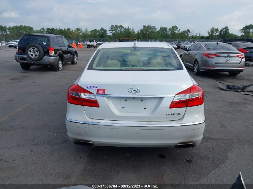 2013 HYUNDAI GENESIS 3.8L - KMHGC4DD1DU228030