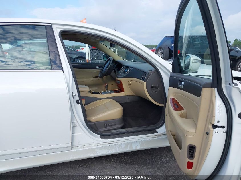 2013 HYUNDAI GENESIS 3.8L - KMHGC4DD1DU228030