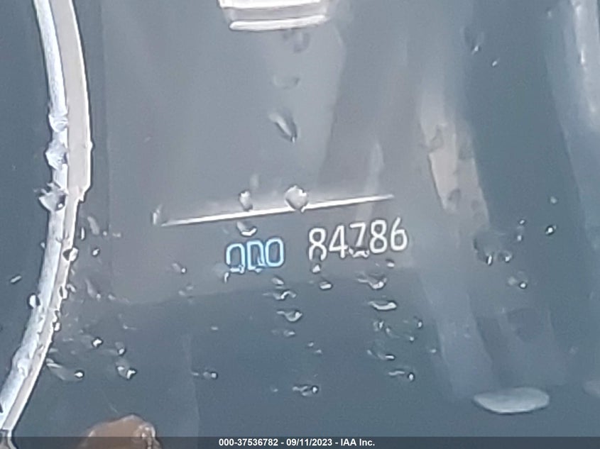 VIN JTMH1RFV7KJ008262 2019 TOYOTA RAV4 LE