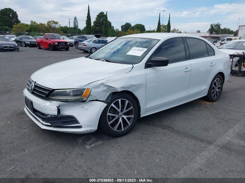 2016 VOLKSWAGEN JETTA SEDAN 1.4T SE - 3VWD67AJXGM391761