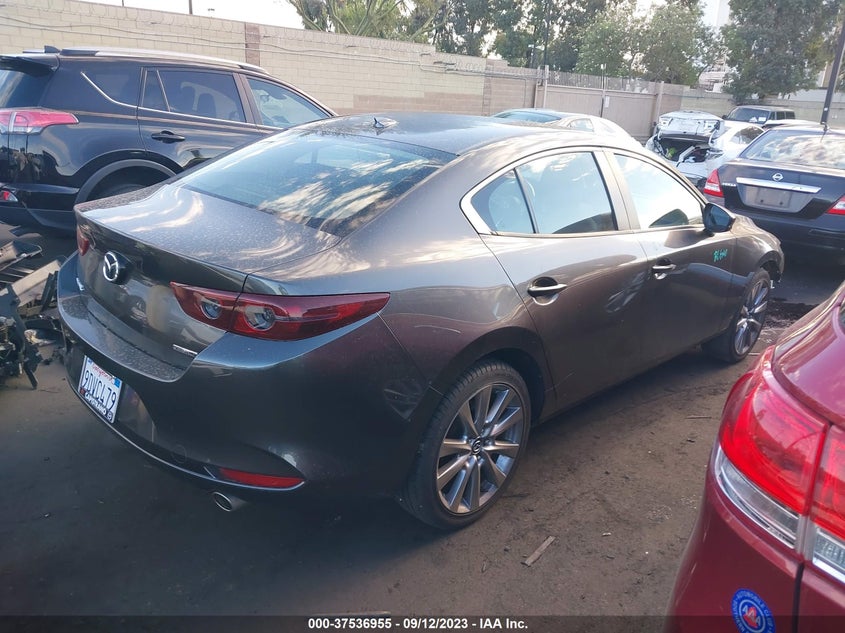 VIN 3MZBPADL0LM128798 2020 MAZDA MAZDA3 SEDAN PREFERRED PACKAGE