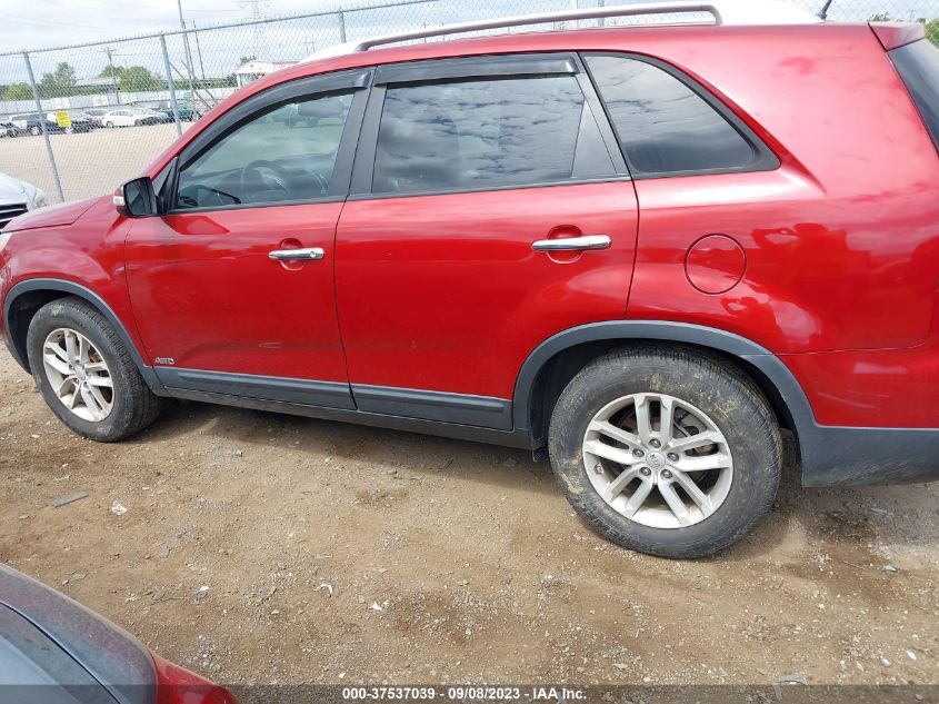 2014 KIA SORENTO LX - 5XYKTCA64EG544152