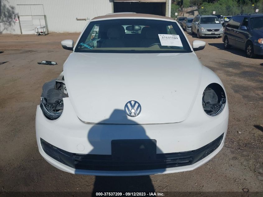 2013 VOLKSWAGEN BEETLE CONVERTIBLE 2.5L W/TECH 3VW5P7AT3DM833391