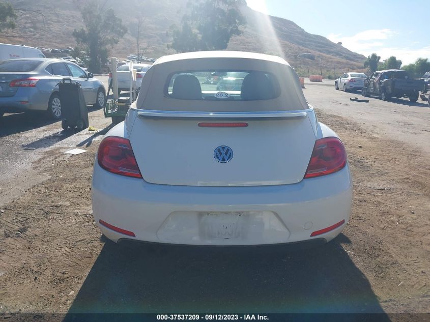 2013 VOLKSWAGEN BEETLE CONVERTIBLE 2.5L W/TECH 3VW5P7AT3DM833391