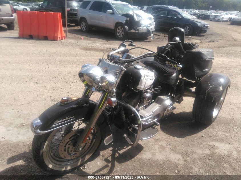 2006 HARLEY-DAVIDSON FLST - 1HD1JEY196Y030313