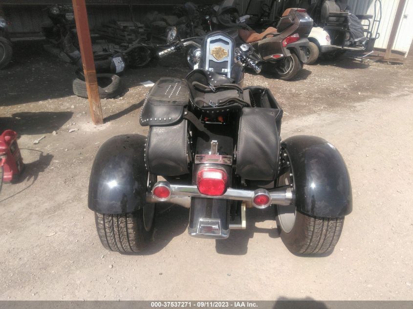 2006 HARLEY-DAVIDSON FLST - 1HD1JEY196Y030313