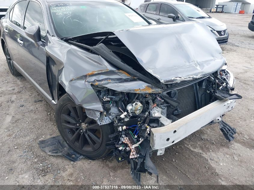2014 LEXUS LS 460 JTHCL5EFXE5022059