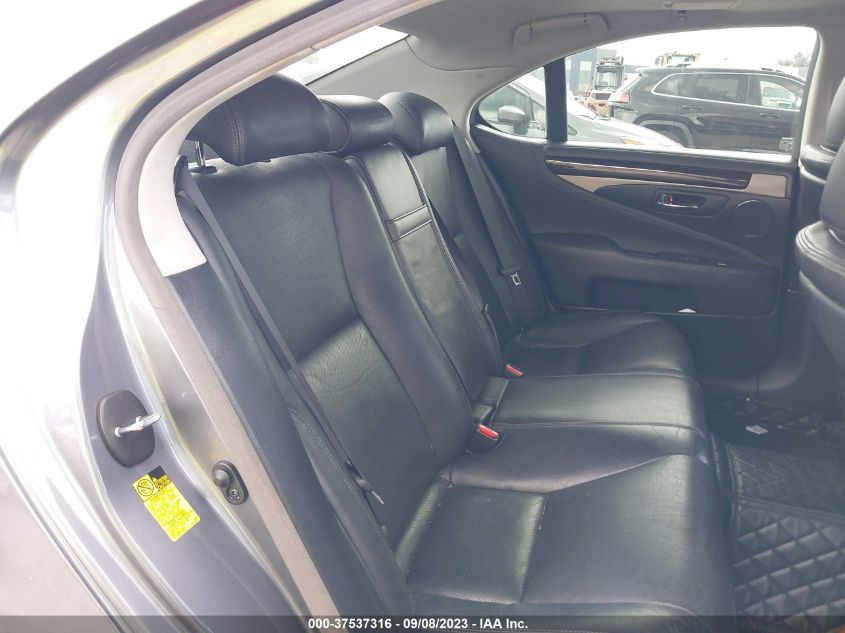 2014 LEXUS LS 460 JTHCL5EFXE5022059