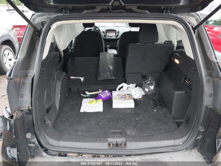 2019 FORD ESCAPE SE - 1FMCU9GD1KUC38008