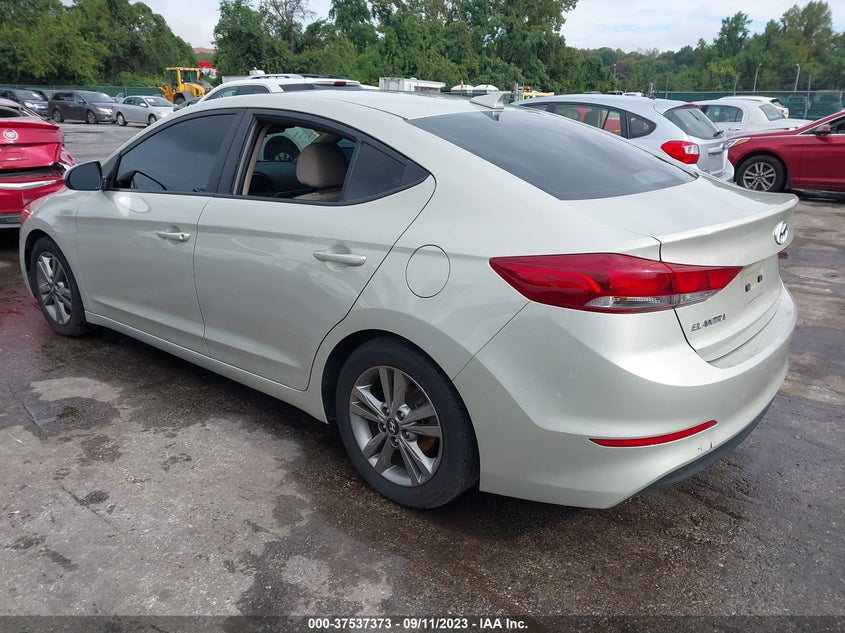 VIN 5NPD84LF7JH400711 2018 HYUNDAI ELANTRA SEL