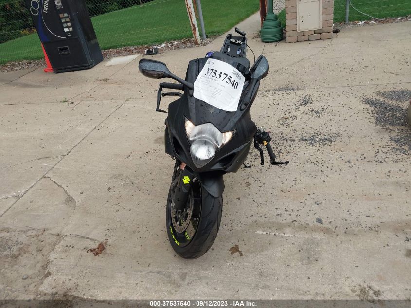2005 SUZUKI GSX-R1000 - JS1GT76A652103430