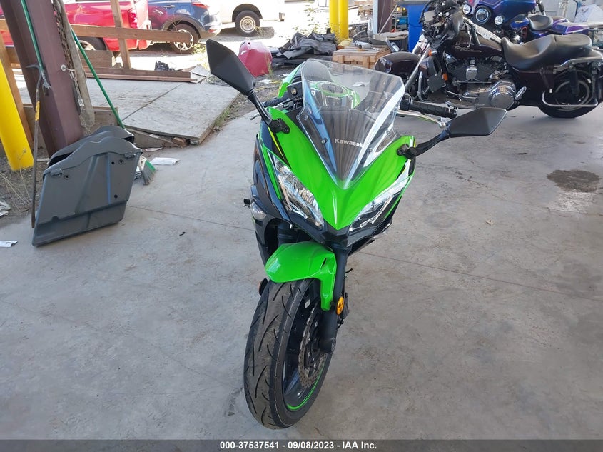 VIN JKAEXEK13JDA26877 2018 KAWASAKI EX650 F