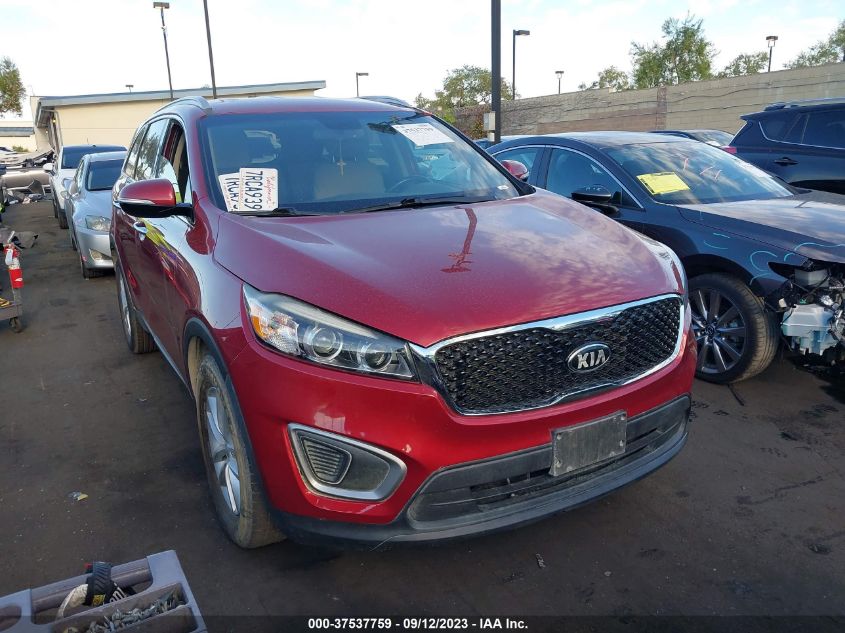 2016 KIA SORENTO LX - 5XYPG4A50GG126312