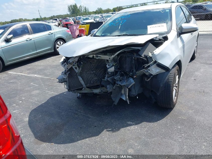 2015 TOYOTA COROLLA L/LE/LE PLS/PRM/S/S PLS - 2T1BURHE2FC260609