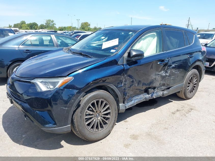 VIN JTMZFREV6JJ746446 2018 TOYOTA RAV4 LE