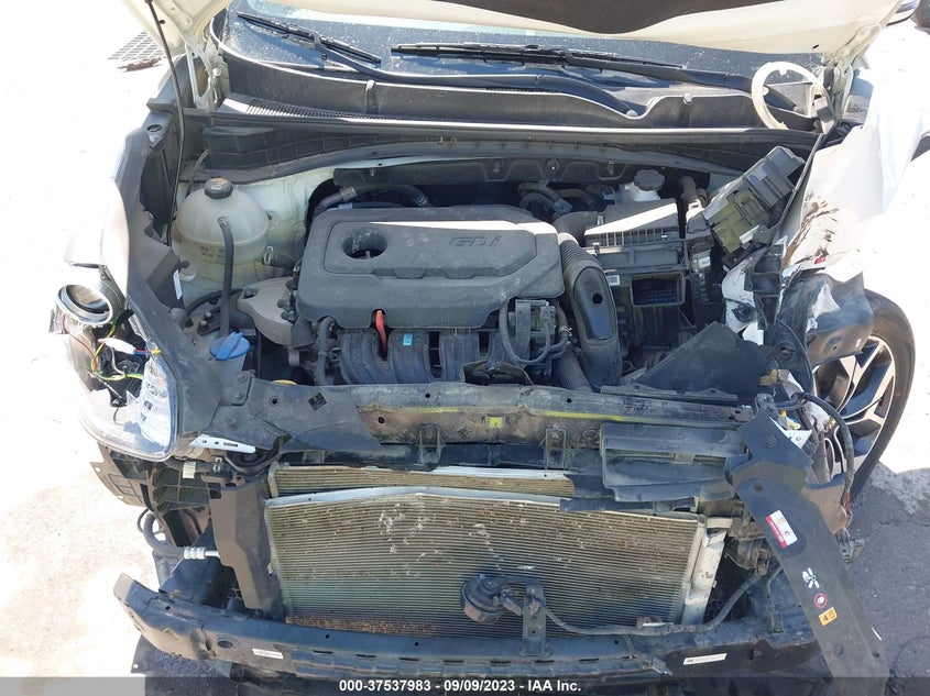 VIN KNDPN3AC2M7856228 2021 KIA SPORTAGE EX