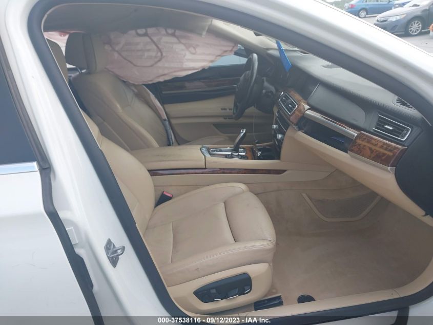 2013 BMW 7 SERIES 740LI - WBAYE4C50DD137549