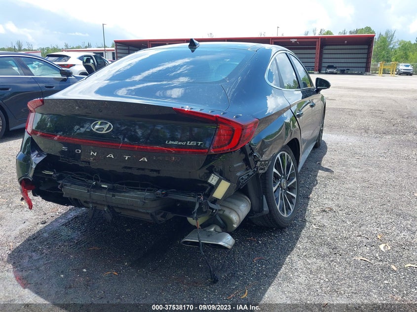 VIN 5NPEH4J2XMH077067 2021 HYUNDAI SONATA LIMITED