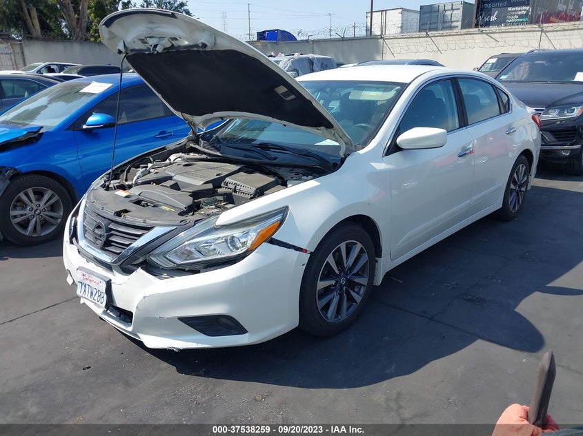 VIN 1N4AL3AP8HC183852 2017 NISSAN ALTIMA 2.5 SV