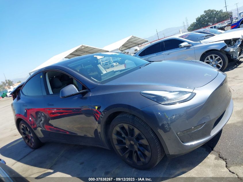 2022 TESLA MODEL Y LONG RANGE - 7SAYGAEEXNF560001