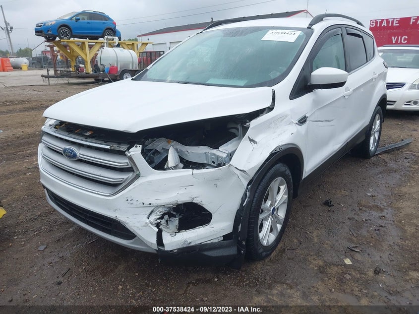 VIN 1FMCU0GD6JUB29330 2018 FORD ESCAPE SE