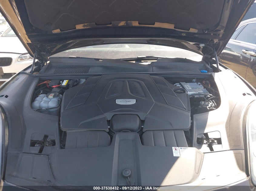 VIN WP1AB2AY3KDA65370 2019 PORSCHE CAYENNE S