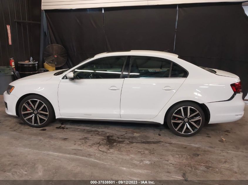 2013 VOLKSWAGEN GLI AUTOBAHN 3VW4T7AJ5DM288722