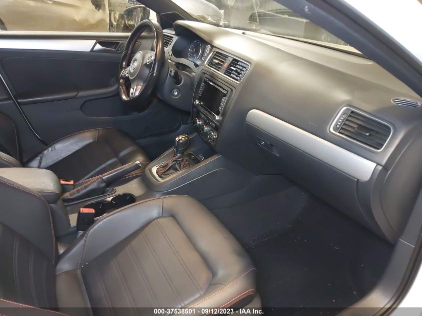 2013 VOLKSWAGEN GLI AUTOBAHN 3VW4T7AJ5DM288722