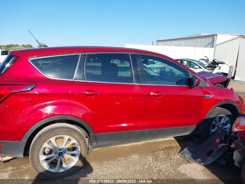 2019 FORD ESCAPE SE - 1FMCU0GD4KUA41250