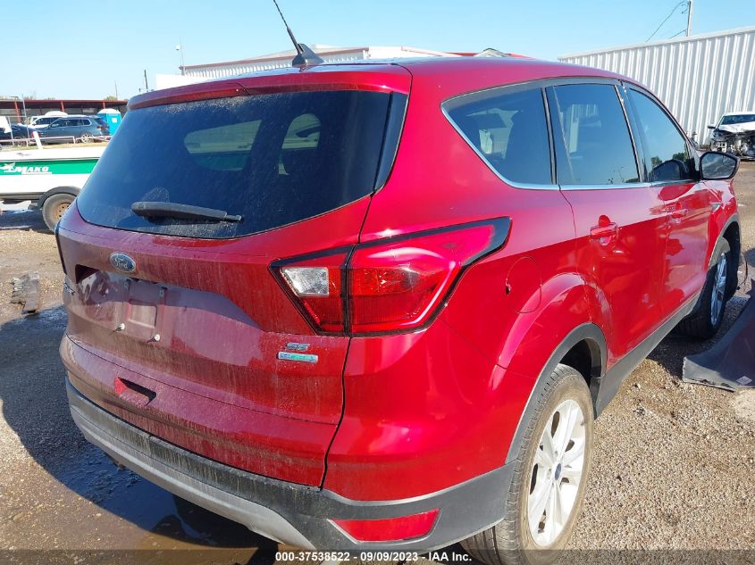 2019 FORD ESCAPE SE - 1FMCU0GD4KUA41250