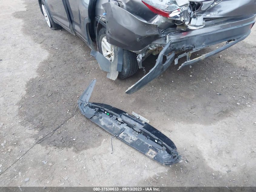 2015 TOYOTA HIGHLANDER LE - 5TDZARFH9FS011218