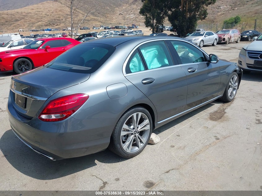 VIN 55SWF4JB6JU237514 2018 MERCEDES-BENZ C-CLASS C 300