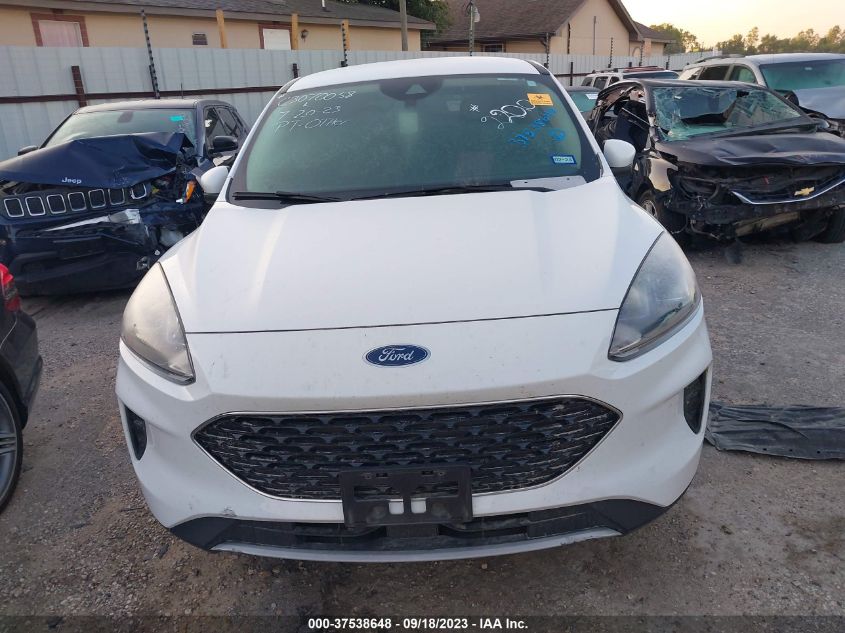 2020 FORD ESCAPE SE - 1FMCU9G60LUB02200