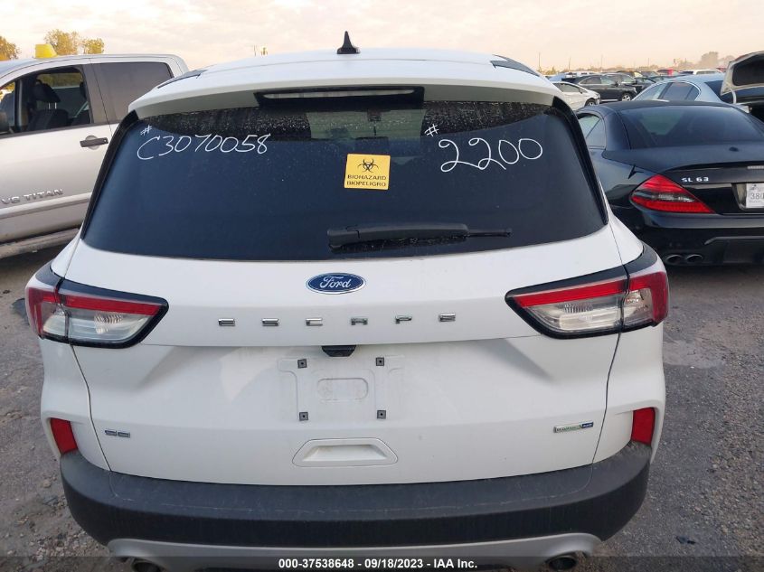 2020 FORD ESCAPE SE - 1FMCU9G60LUB02200