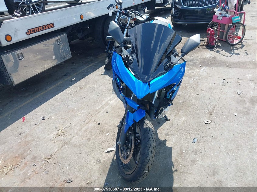VIN JKAEXKH16JDA09917 2018 KAWASAKI EX400