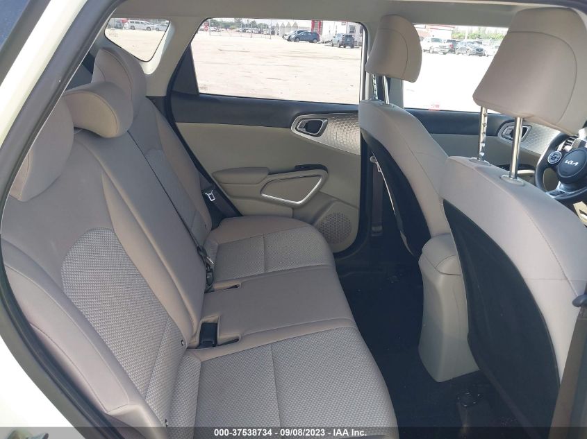 2022 KIA SOUL LX/X LINE/S - KNDJ23AU5N7158639
