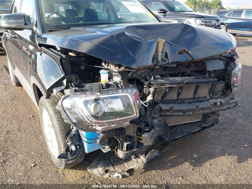 VIN KMHRB8A39MU080370 2021 HYUNDAI VENUE SE