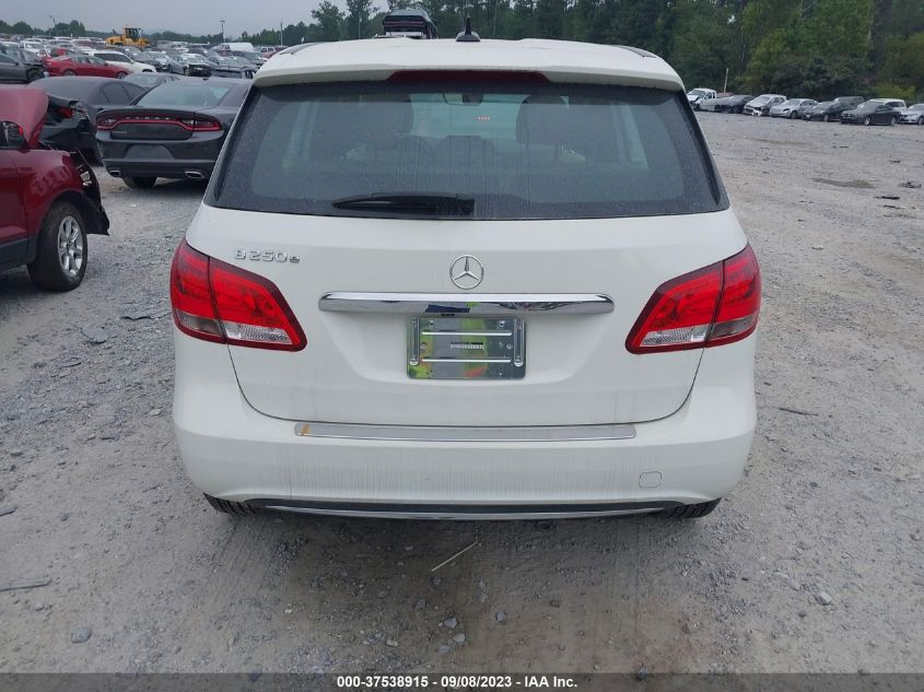 2017 MERCEDES-BENZ B-CLASS B 250E - WDDVP9AB3HJ015383