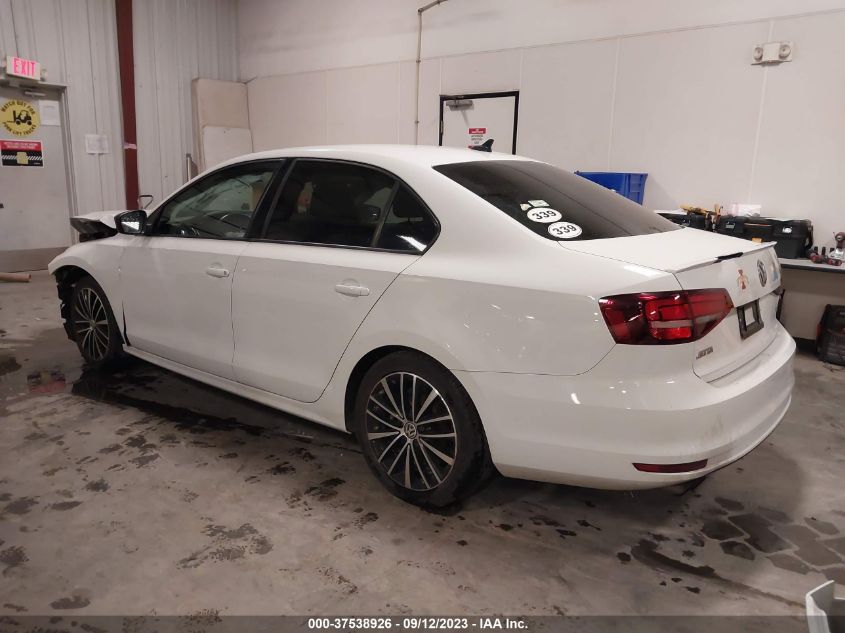 2016 VOLKSWAGEN JETTA SEDAN 1.8T SPORT - 3VWB17AJ7GM415102