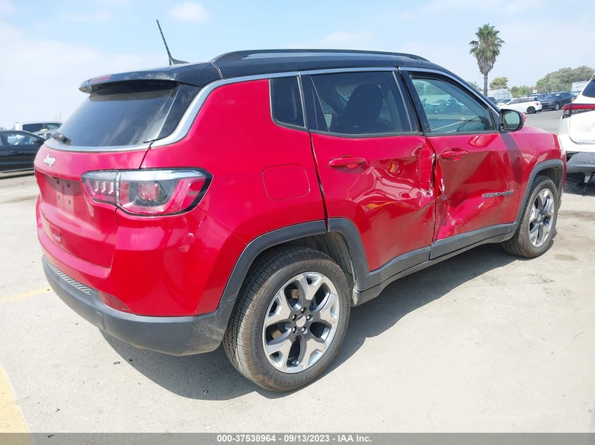 VIN 3C4NJCCB2JT462873 2018 JEEP COMPASS LIMITED