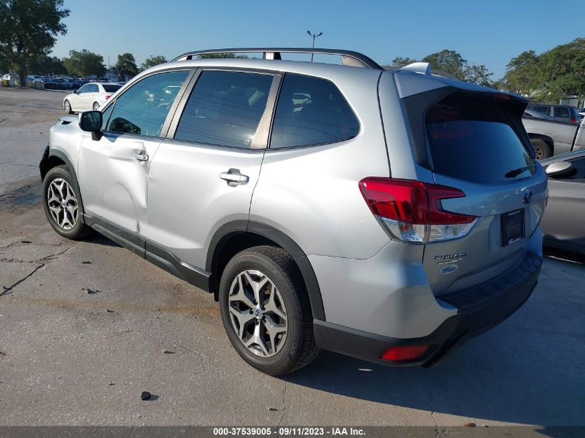 2019 SUBARU FORESTER PREMIUM - JF2SKAGC5KH413790
