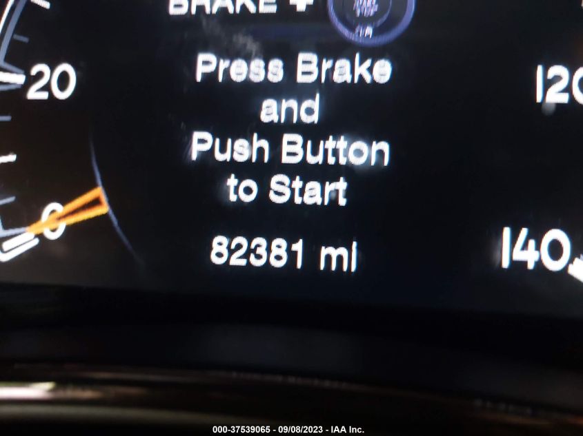 2016 JEEP GRAND CHEROKEE SUMMIT - 1C4RJFJG1GC421351