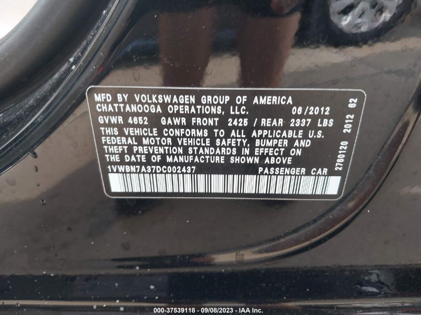 2013 VOLKSWAGEN PASSAT TDI SE W/SUNROOF - 1VWBN7A37DC002437
