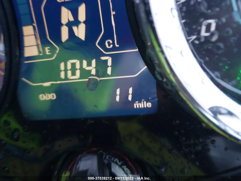 VIN ML5EREM17NDA77117 2022 KAWASAKI ER650 M